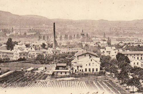 1890